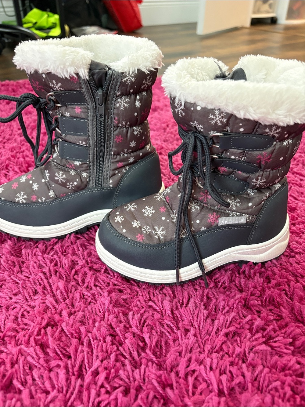 Girls Gray Snowflake Winter Boots with Faux Fur Trim